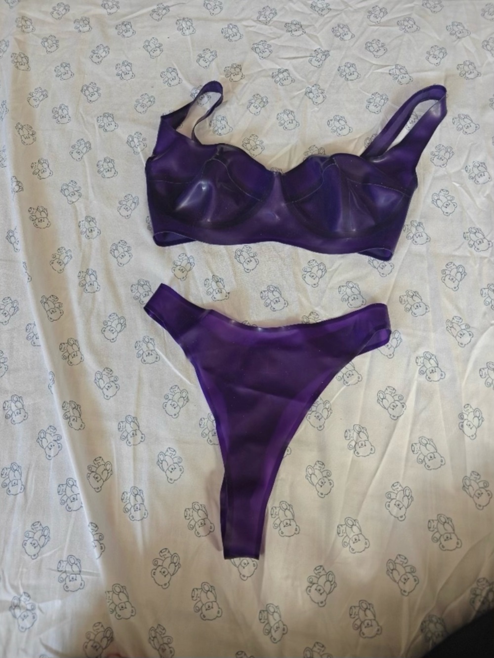 Libidex Purple Latex Bra And Thong Set XS